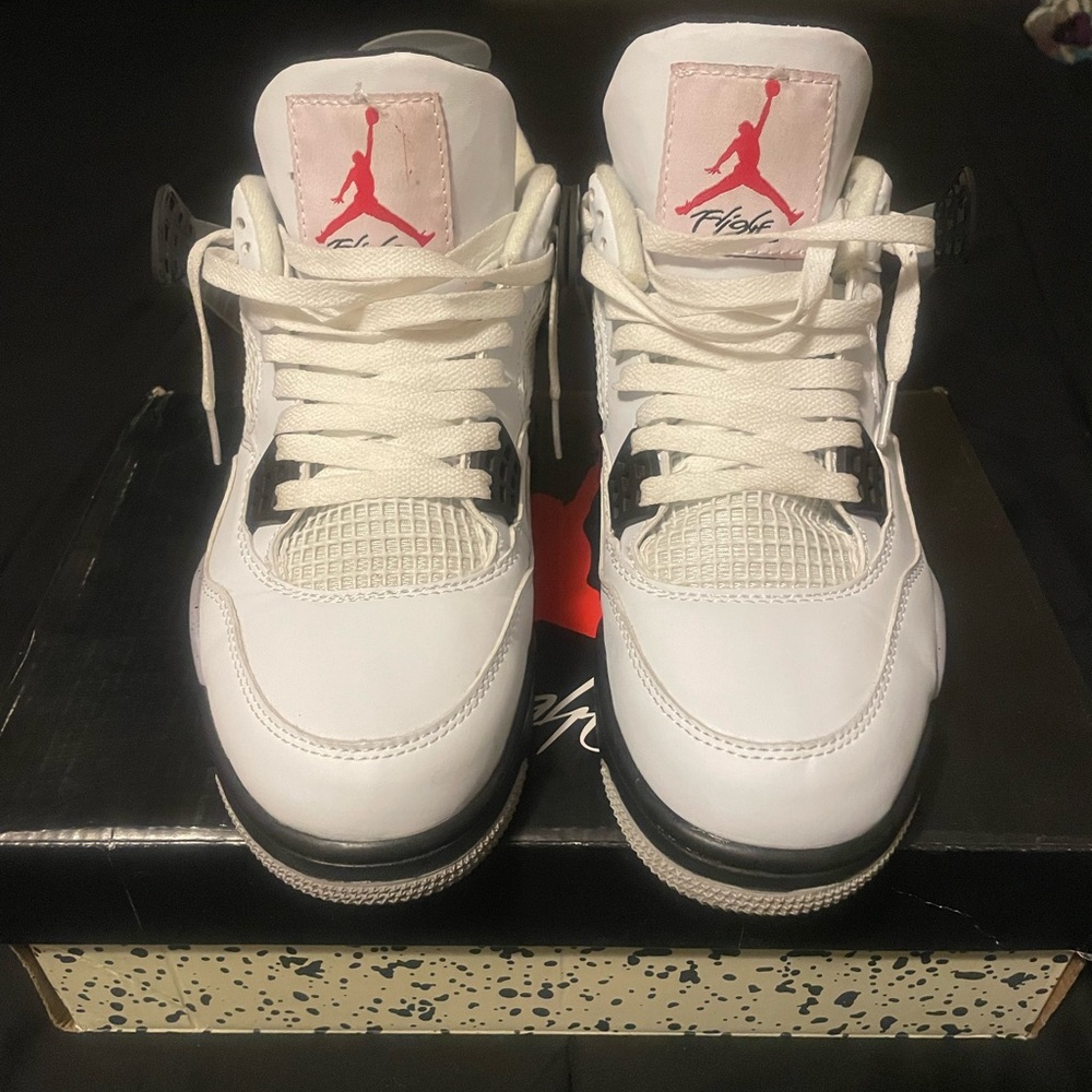 Air Jordan 4 Retro OG 'White Cement' 2025